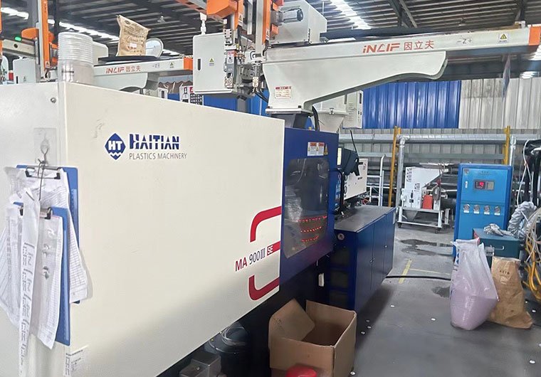 Injection molding machines